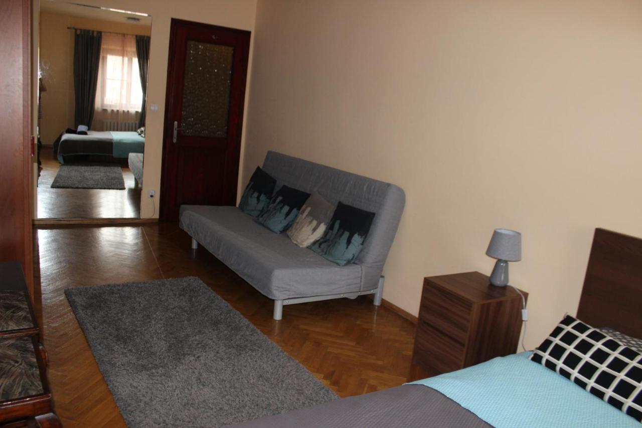 Filin Apartment Красков Екстериор снимка